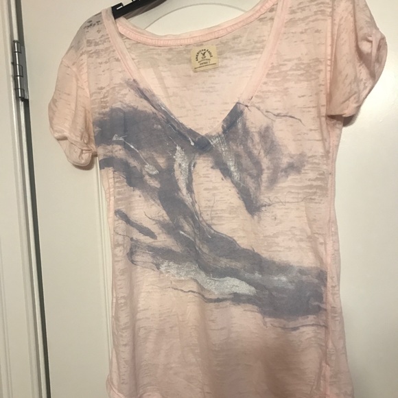 AE Top - Picture 1 of 1